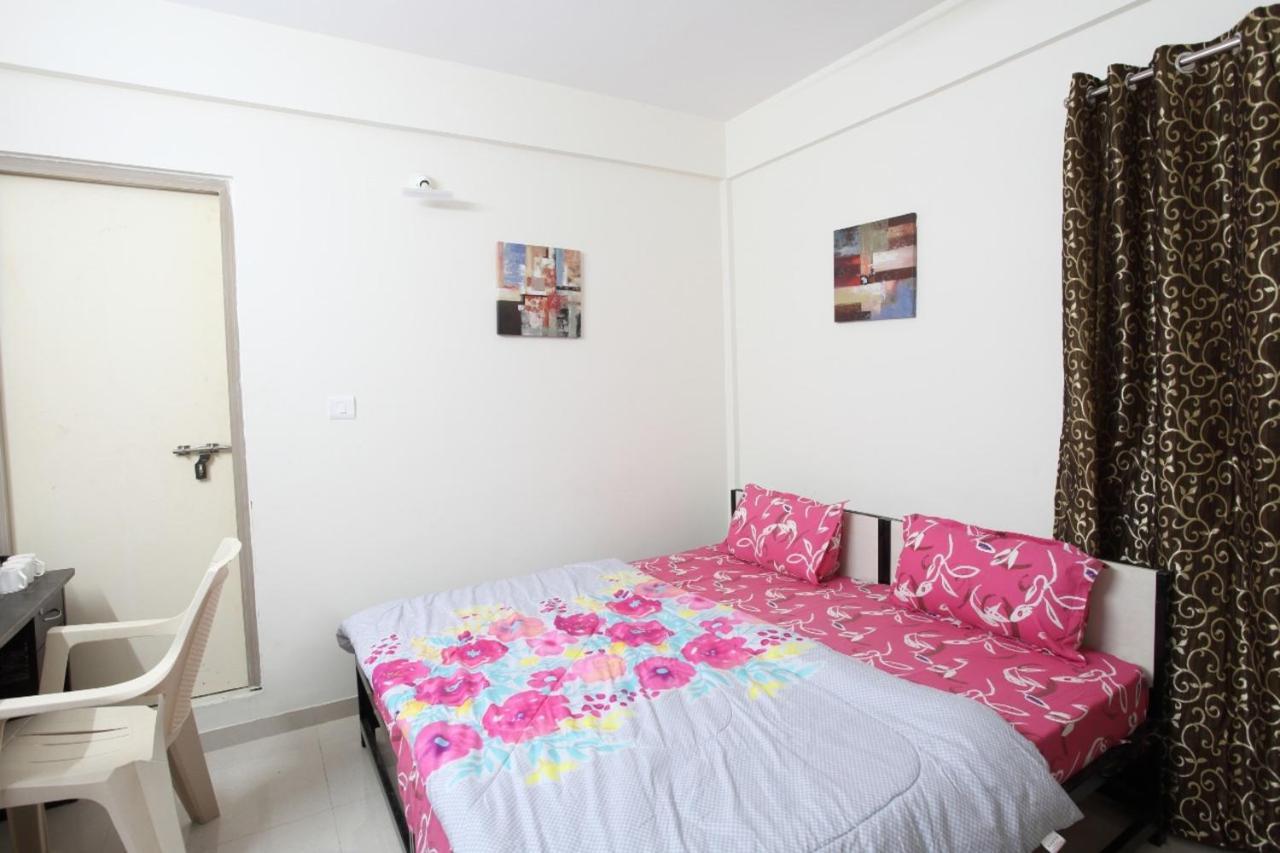 Qualtems Guest House-With Ac Options Bangalore Exterior foto