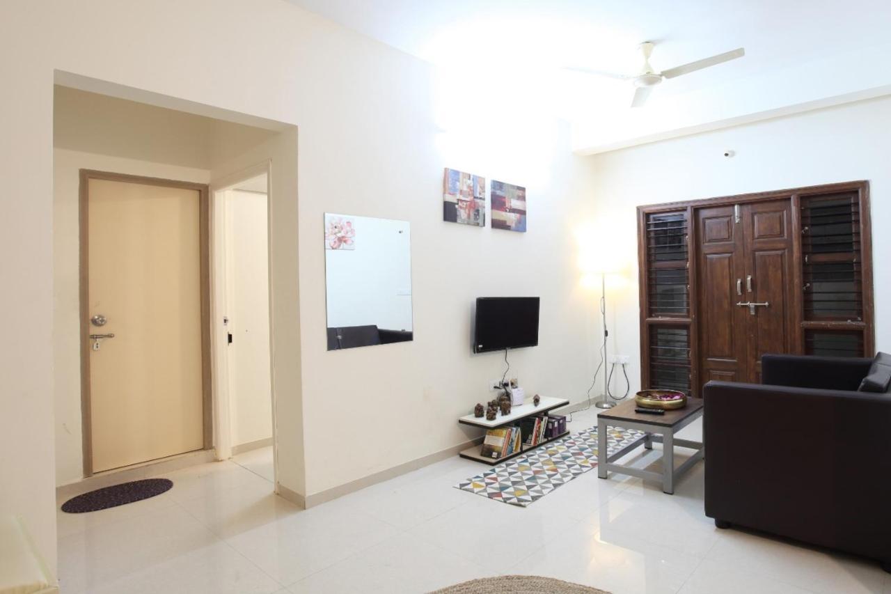 Qualtems Guest House-With Ac Options Bangalore Exterior foto
